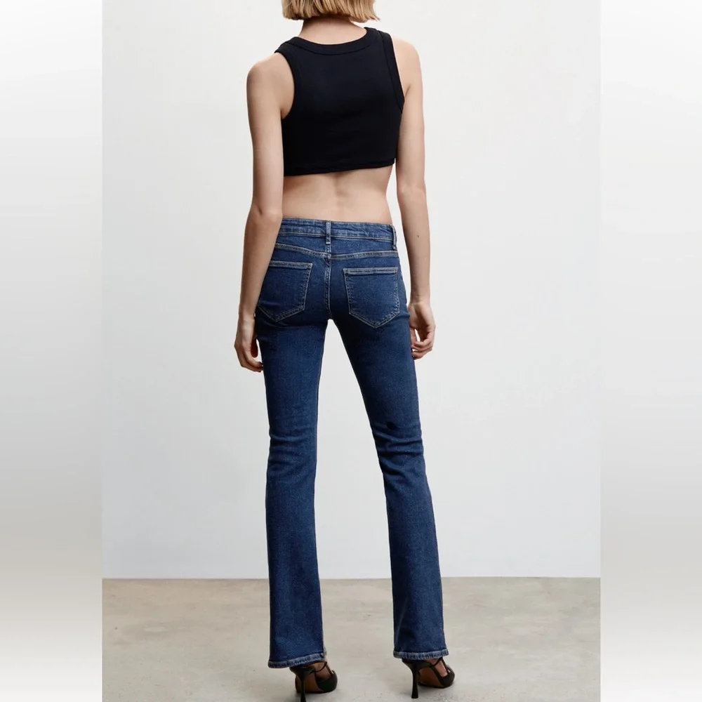Mango Low-rise flared blue jeans Straight Classic Style worn ONCE 😍